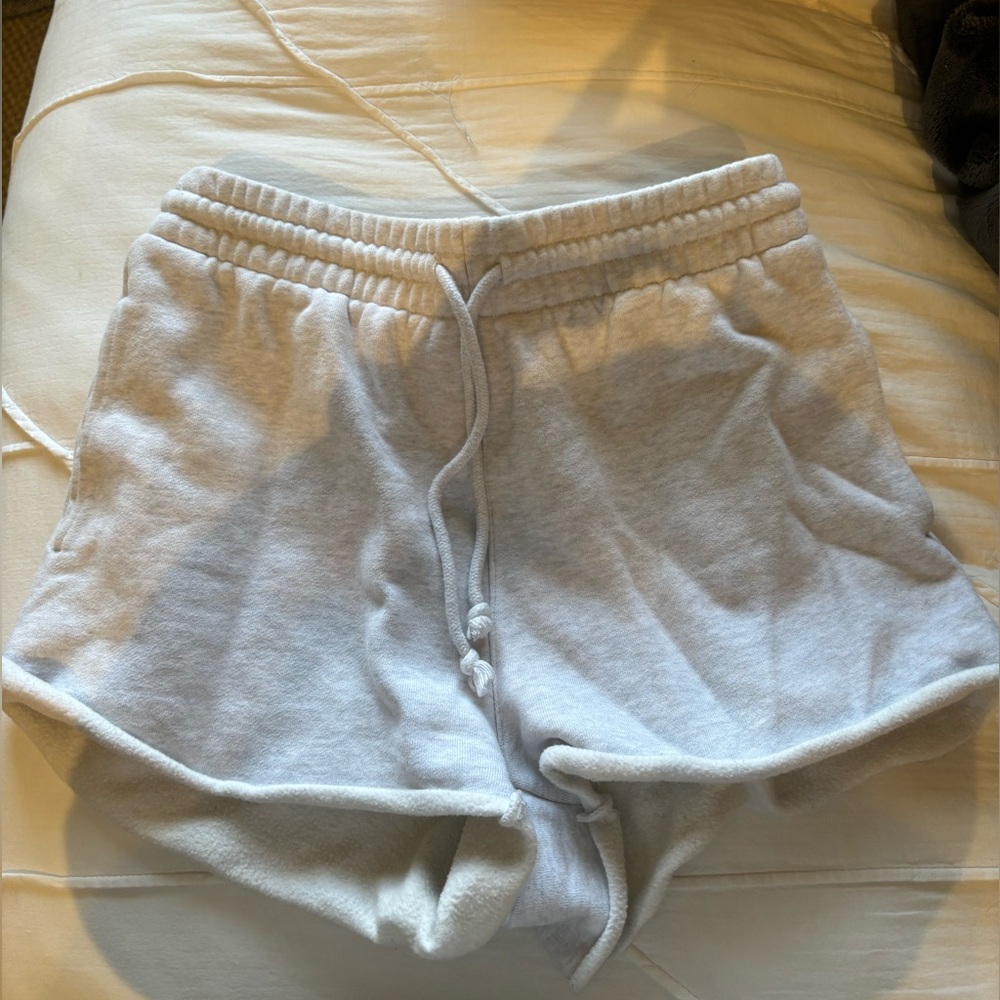 COPY - COPY - Aritzia TNA  boyfriend shorts
